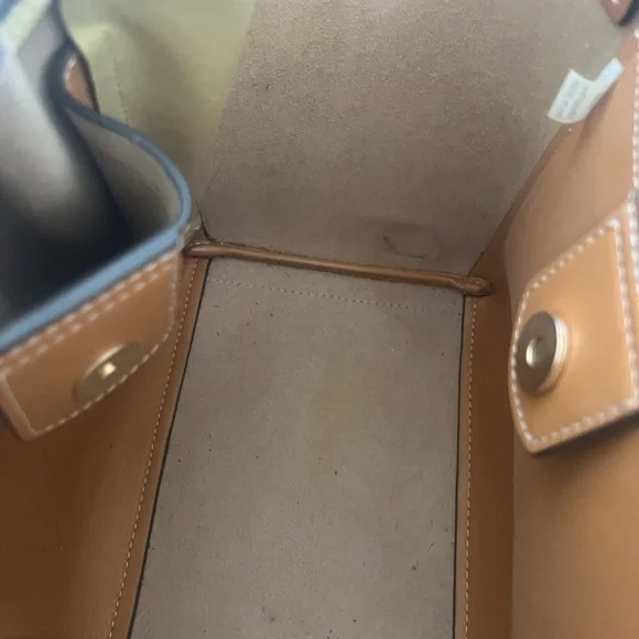 Tory Burch Tri Colored Bucket Bag - Picture 7 of 9